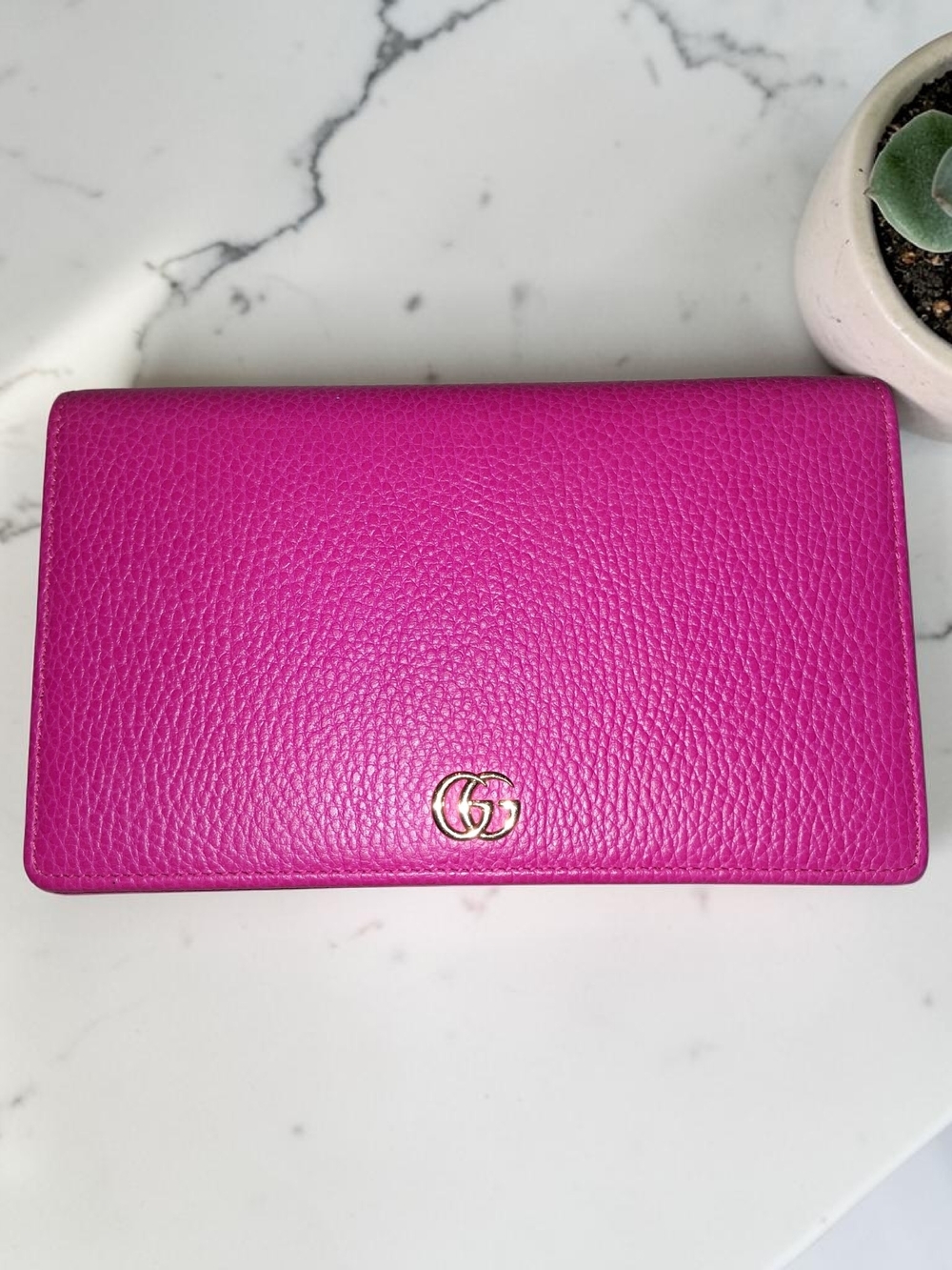 Gucci Hot Pink GG Marmont Leather Wallet on Chain - Picture 2 of 9